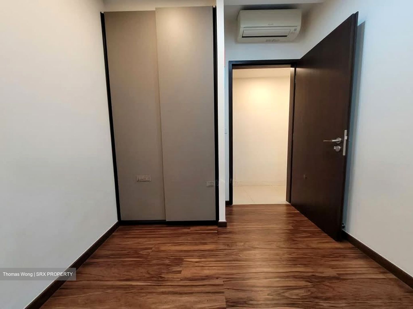 The Brownstone (D27), Condominium #596829361